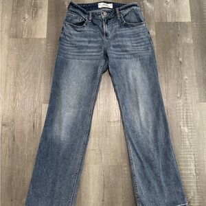 Hollister Medium Wash Straight-Leg Jeans